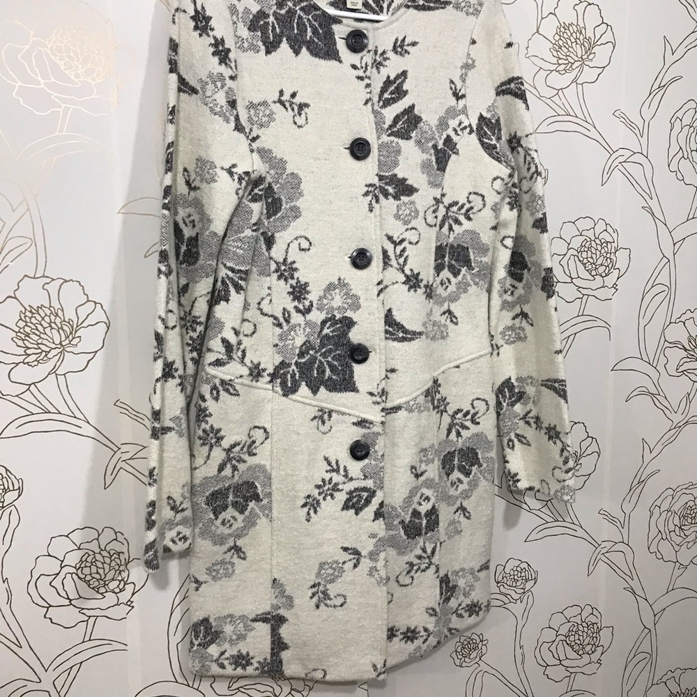 Lucy & Laurel Whit Gray Leaf Print Wool Jacket - image 5